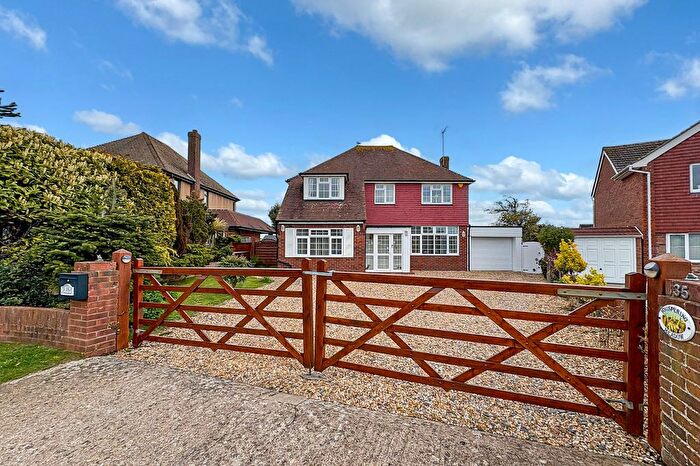 4 Bedroom Detached House For Sale In Golden Avenue, East Preston, West Sussex, BN16