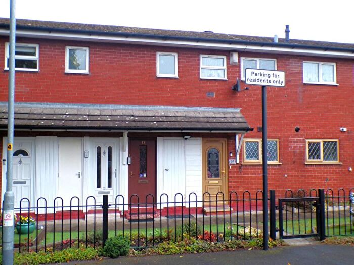 1 Bedroom Flat For Sale In Tavern Court, Failsworth, Manchester, M35