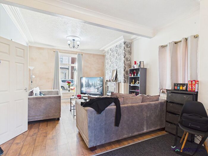 2 Bedroom End Of Terrace House For Sale In Brazil Street, Hull, HU9