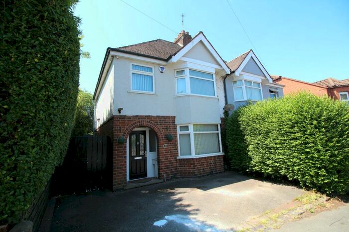 3 Bedroom Semi-Detached House To Rent In Nuneaton Road, Bedworth, Warwickshire, CV12