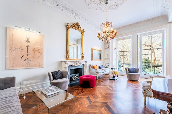 1 Bedroom Flat To Rent In Ennismore Gardens, Knightsbridge, SW7