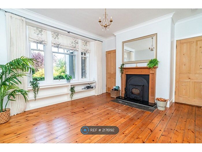 1 Bedroom Flat To Rent In Colinton Road, Edinburgh, EH14