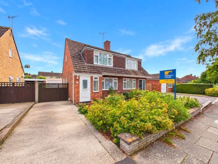 3 Bedroom Semi Detached House For Sale In Stanway Road, Cheltenham, Gloucestershire, GL51