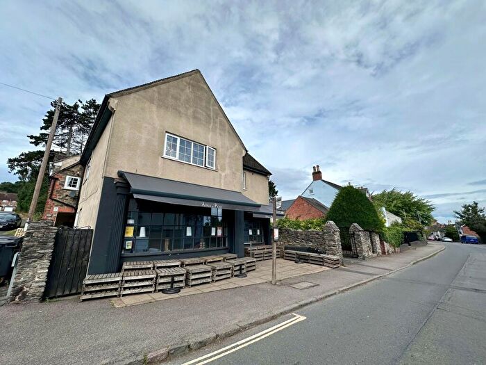 2 Bedroom Flat To Rent In Main Street, Woodhouse Eaves, LE12