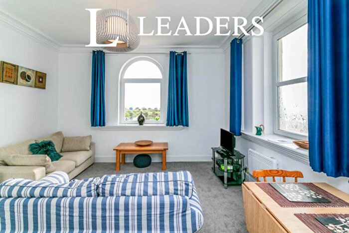 1 Bedroom Flat To Rent In Hayling Island Seafront, PO11