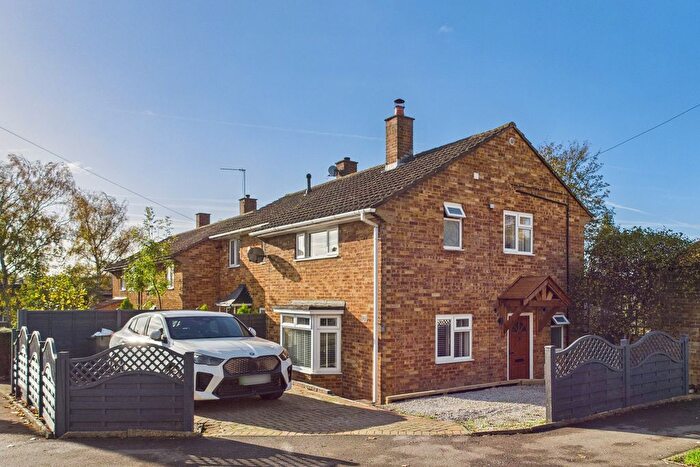 3 Bedroom End Terrace House For Sale In Long Chaulden, Hemel Hempstead, HP1