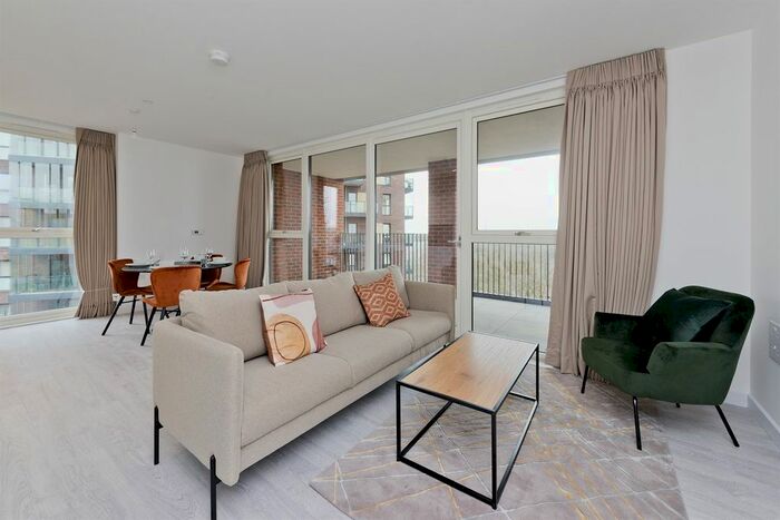 1 Bedroom Flat To Rent In Rosefinch Apartments, Hendon Waterside, NW9
