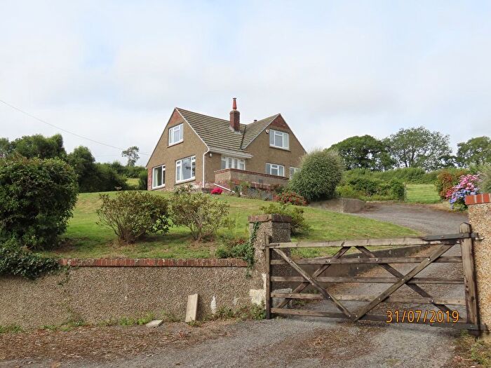 4 Bedroom Detached House To Rent In Acland Road, Landkey, EX32