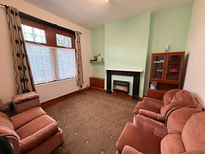 3 Bedroom Terraced House To Rent In Ainslie Road, Lancashire, PR2