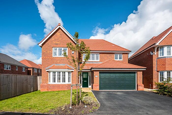 4 Bedroom Detached House For Sale In St. Andrews Close, Burscough, L40