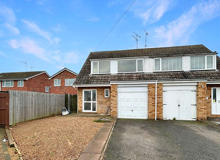 3 Bedroom Semi Detached House For Sale In Sapcote Way, Sawtry, Cambridgeshire., PE28