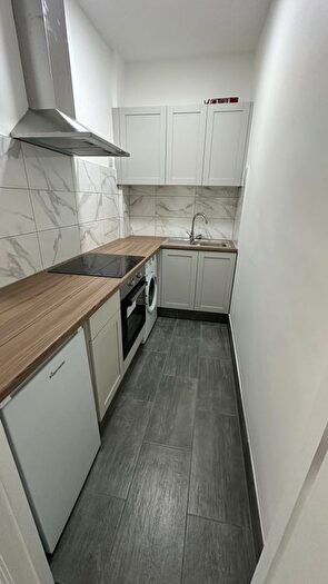 Studio To Rent In East End Road, London, N2