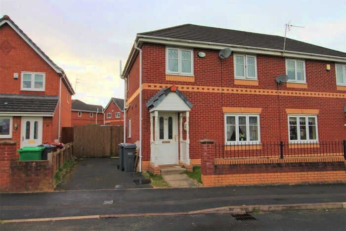 2 Bedroom Semi-Detached House To Rent In Drake Avenue, Wythenshawe, Manchester, M22