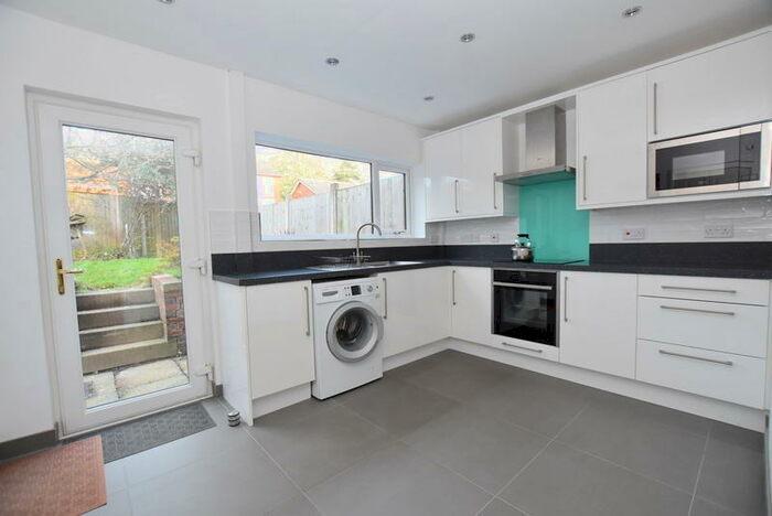 2 Bedroom Town House To Rent In Honeywall, Penkhull, ST4
