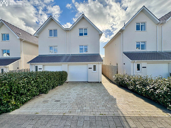 3 Bedroom Semi-Detached House For Sale In Lon Y Dryw, Trearddur Bay, Anglesey, LL65