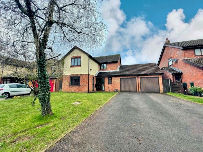 4 Bedroom Detached House To Rent In Copperfield Drive, Thornhill, Cardiff, CF14