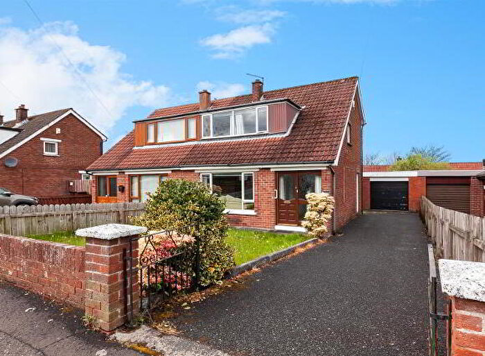 3 Bedroom Semi-Detached House For Sale In Fairview Way, Newtownabbey, BT36