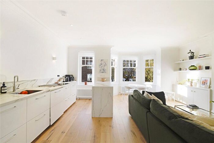 2 Bedroom Flat For Sale In Glenmore Road, Belsize Park, NW3