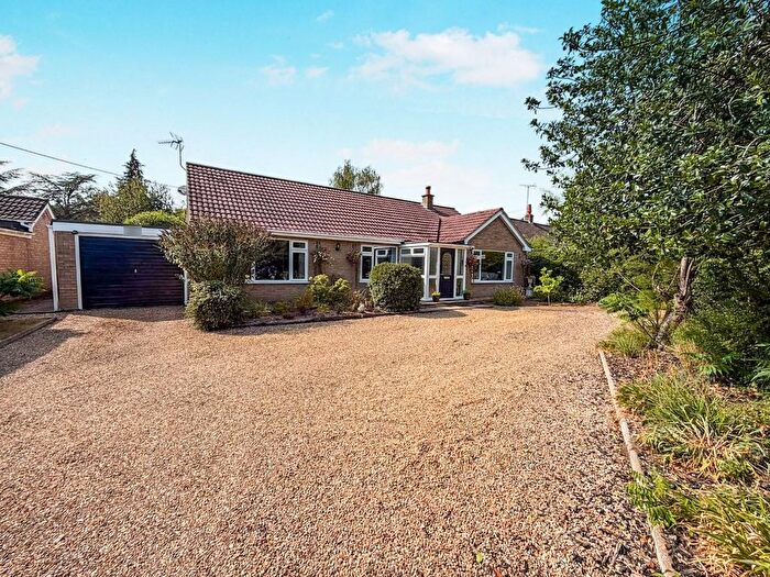 4 Bedroom Detached Bungalow For Sale In Swaffham Road, Mundford, IP26
