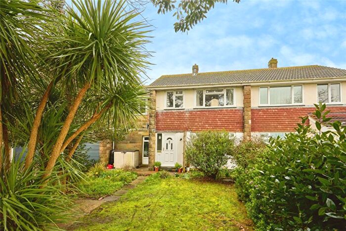 5 Bedroom Semi-Detached House For Sale In Nodes Road, Cowes, Isle Of Wight, PO31