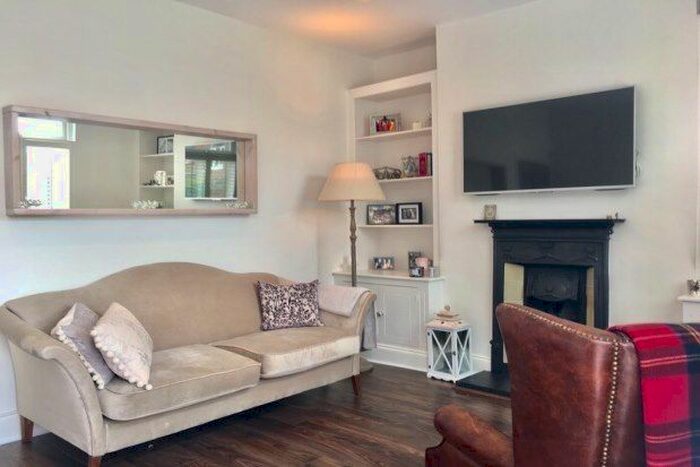 2 Bedroom Terraced House To Rent In Ventnor Road, Manchester, M20