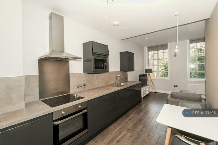 1 Bedroom Flat To Rent In Water Street, Liverpool, L2