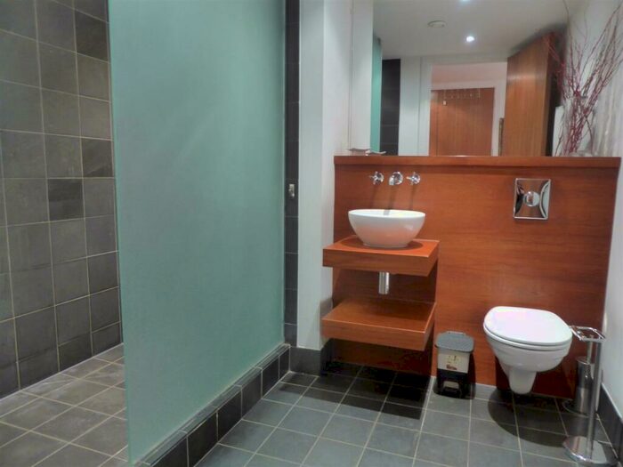 2 Bedroom Apartment To Rent In The Edge, Clowes Street, Salford, M3