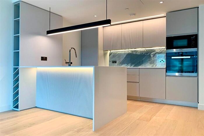 1 Bedroom Flat To Rent In Bowery Apartments, Fountain Park Way, W12