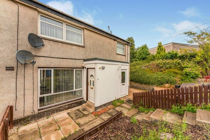 2 Bedroom Flat To Rent In Turret Drive, Polmont, Falkirk, FK2