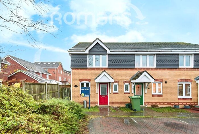 2 Bedroom End Of Terrace House To Rent In Wimborne Close, Beggarwood, RG22