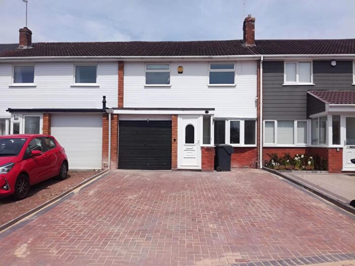 3 Bedroom Terraced House To Rent In Long Compton Drive, Hagley, Stourbridge, DY9