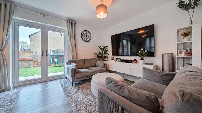 3 Bedroom Semi-Detached House For Sale In Henry Shuttlewood Drive, Broomfield, Chelmsford, CM1