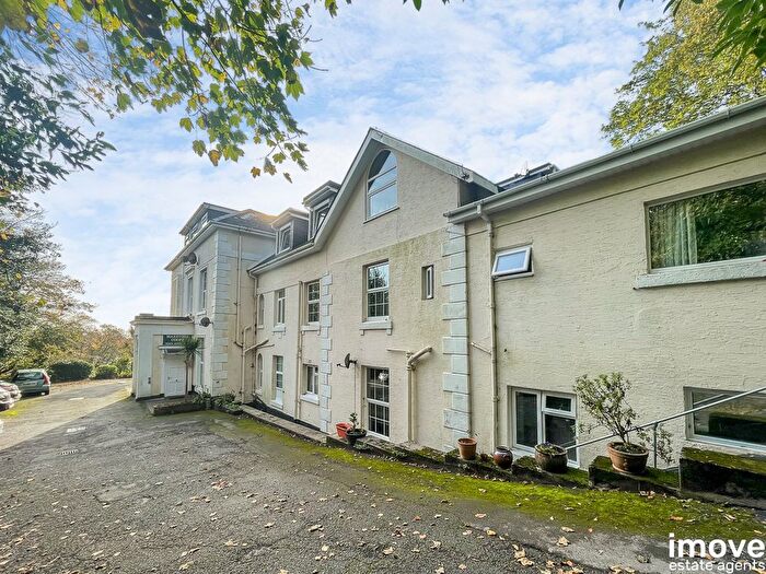 1 Bedroom Flat For Sale In Maxstoke Court, Middle Warberry Road, Torquay, TQ1
