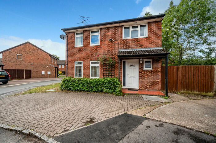 4 Bedroom Detached House To Rent In Stilton Close, Lower Earley, RG6