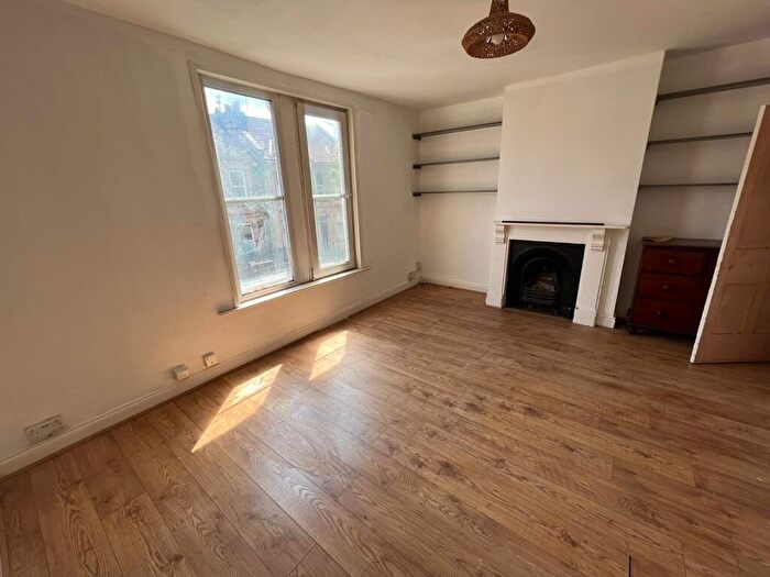 1 Bedroom Flat To Rent In Felix Road, Bristol, BS5