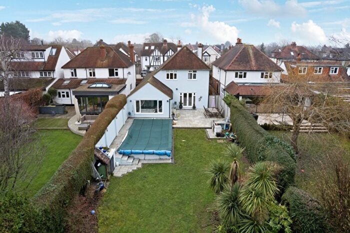 5 Bedroom Detached House For Sale In Pinkneys Road, Maidenhead, SL6