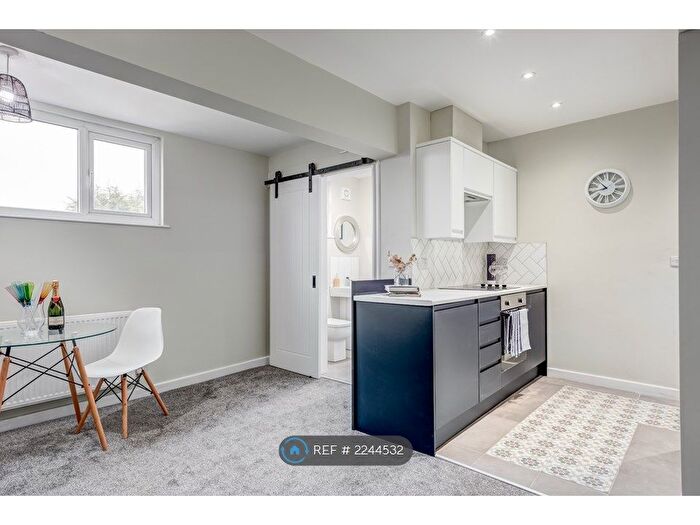 1 Bedroom Flat To Rent In Wynyard Road, Sheffield, S6