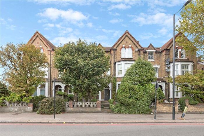 1 Bedroom Flat For Sale In Cavendish Road, Clapham South, SW12