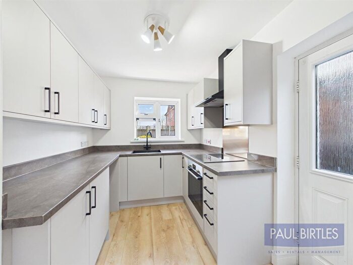 2 Bedroom Semi Detached House To Rent In Cheriton Road, Flixton, Trafford, M41