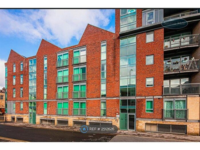 2 Bedroom Flat To Rent In Cornish Square, Sheffield, S6