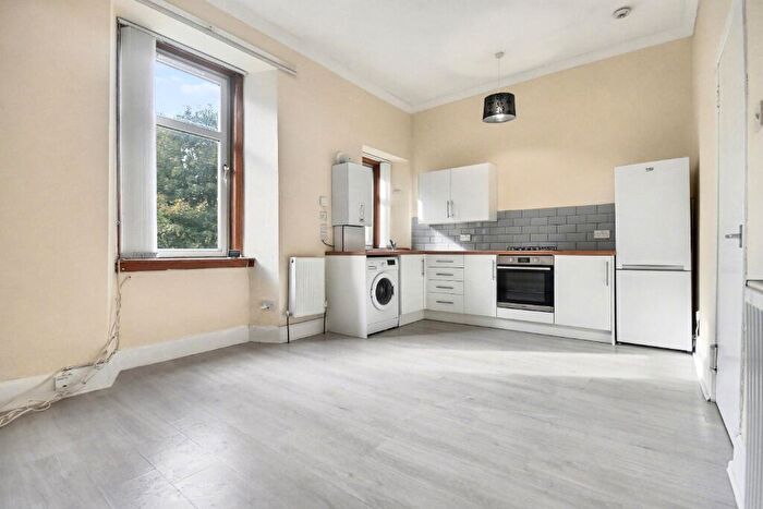 1 Bedroom Flat To Rent In Wellington Street, Inverclyde, Greenock, PA15