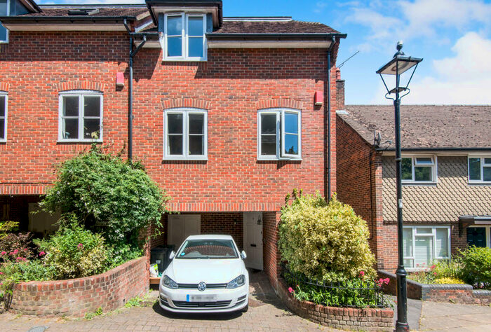 2 Bedroom End Of Terrace House To Rent In Winchester, Hampshire, SO23