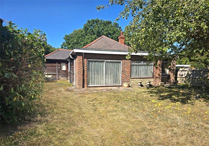 3 Bedroom Bungalow For Sale In Craven Road, Orpington, BR6