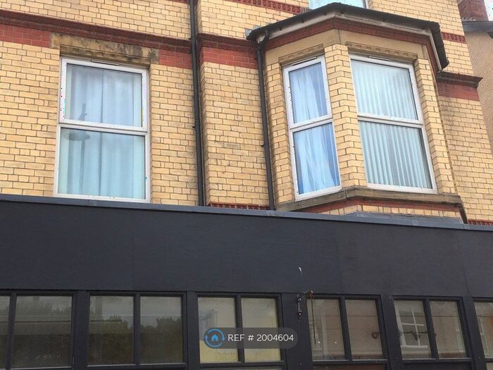 2 Bedroom Flat To Rent In Greenfield Road, Colwyn Bay, LL29