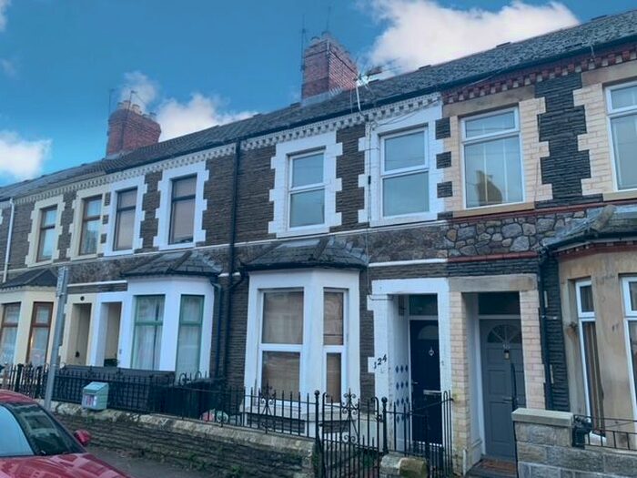 2 Bedroom Flat To Rent In Arran Street, Roath, Cardiff, CF24