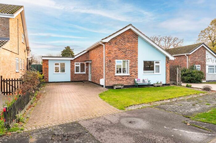 3 Bedroom Detached Bungalow For Sale In Brackenwoods, Necton, PE37