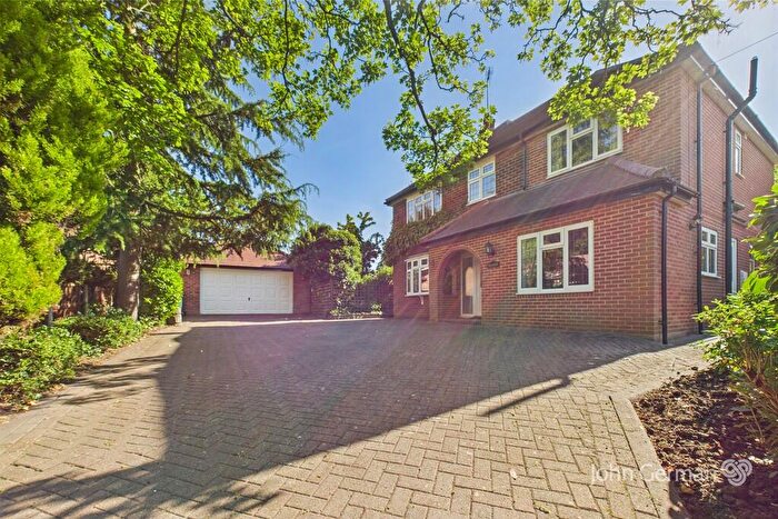 4 Bedroom Detached House For Sale In Monsom Lane, Repton, DE65