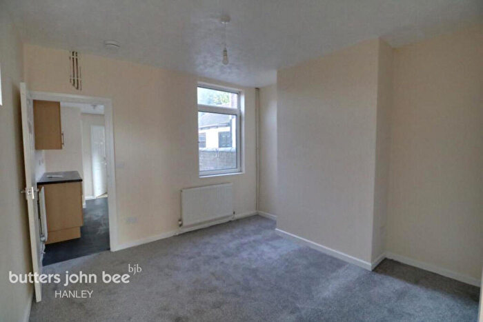 2 Bedroom End Of Terrace House To Rent In Pennell Street, Stoke-on-trent, ST2