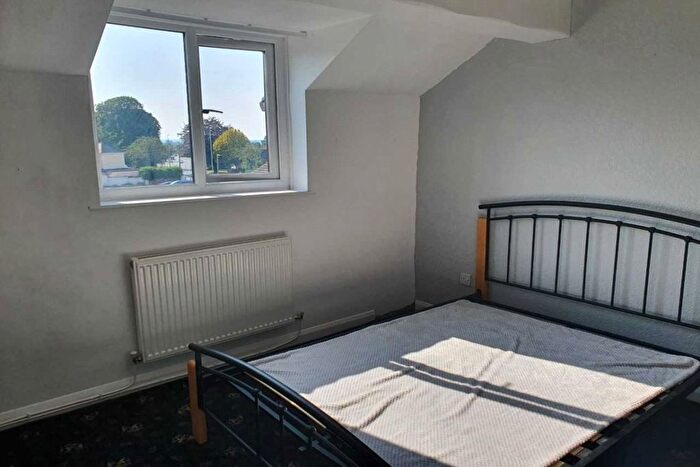 1 Bedroom Flat For Sale In Granville Gardens, Hinckley, Leicestershire, LE10