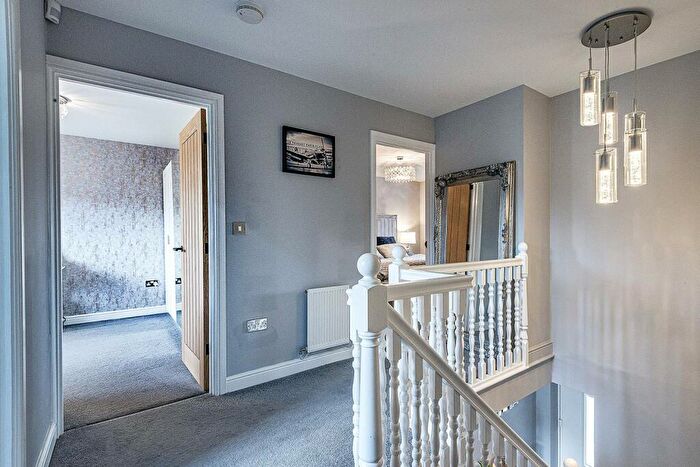 4 Bedroom Detached House For Sale In Broad Lane, Coventry, CV5